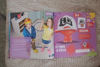 Gogouni figurky. album  čepice. - 14