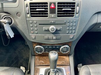 MB C 200i 135 kW Automat Xenon,Servis,Stav - 14
