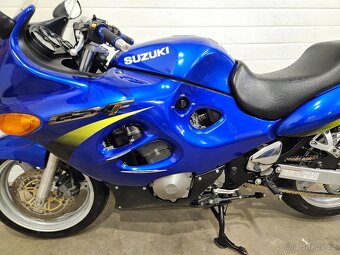 Suzuki GSX 600 F - 14