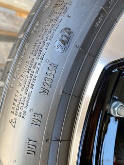 Mercedes-Benz E class W214 - 14