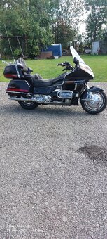 Honda Goldwing - 14