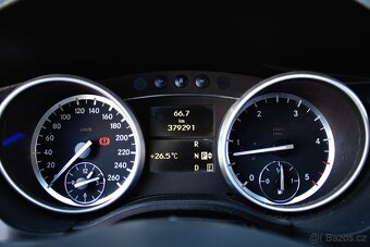 Mercedes-Benz R trieda 350 BlueTEC 4matic L - 14