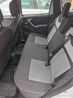 Duster 1,5 dci 80kw, 4x4 80tkm, Čr, TOP stav - 14