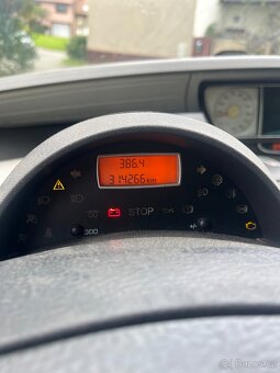 Peugeot 807 2.0 HDi – 7 míst, 6 kvalt, - 14