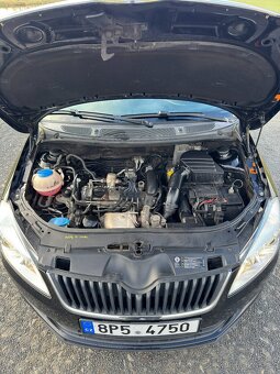 Škoda Fabia II 1.2 TSI 77 kW | 10/2011 | Automatická klima | - 14