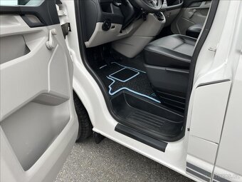 VW Transporter T6 2,0TDi ,5Míst,Klima,TZ,vč.DPH,velmi pěkný - 14