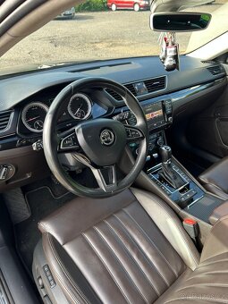 Škoda Superb 3 L&K 2.0 140  kw - 14