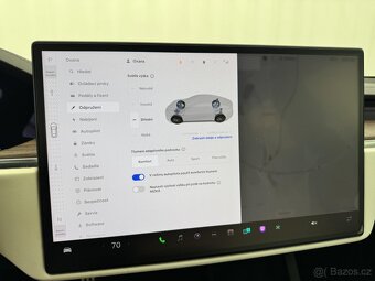 Tesla Model S, 500kw USA bily interiér - 14
