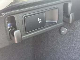 Škoda Octavia, COMBI AMBITION 1,5 TSi / 110 k - 14