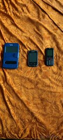 Prodám konvolut telefonů - 14
