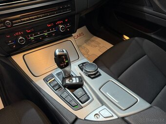 BMW Řada 5 2,0 520D XDRIVE FULL LED TOP - 14