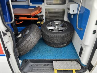 Prodám Volkswagen Transporter - 14