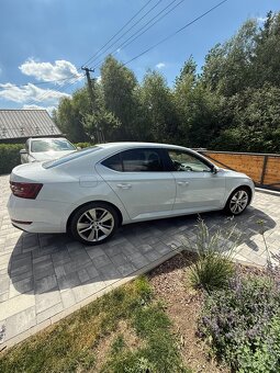 Škoda Superb - 14