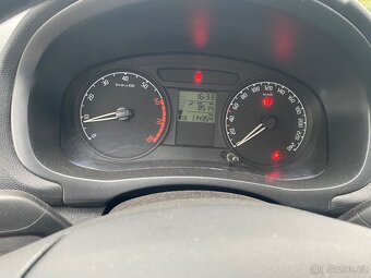 Škoda Roomster 1.4i 16V - 14