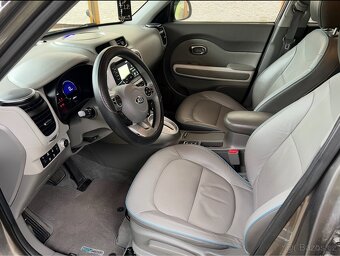 Kia Soul EV 2018 - 14