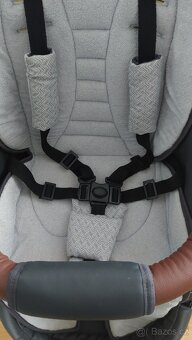 PRODÁM KOČÁREK ZN. JUNAMA MADENA 2V1 - 14