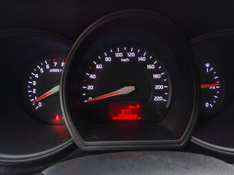 Kia Rio 1.4 české spz, stk do 2027 - 14