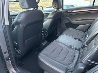 Škoda KODIAQ DSG 2019 7 míst velká výbava - 14