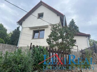 Prodej rodinného domu 4+1 o ploše 165 m2 na pozemku 860 m2 M - 14