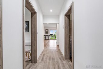 Prodej rodinného domu 94 m2, pozemek 1.027 m2 - 14