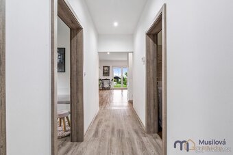 Prodej rodinného domu 94 m2, pozemek 1.027 m2 - 14