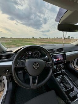 Škoda Superb, 2,0 TDI,140 kW, DSG, Canton - 14