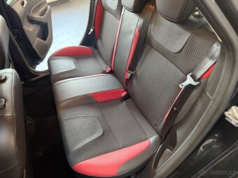 FORD FOCUS 1.6 110 kW BENZÍN 6MT SPORT PAKET 2012 - 14