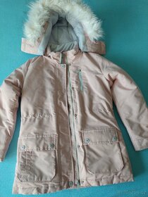 Prodám dívčí zimní kabátek Reserved vel. 146 - 14