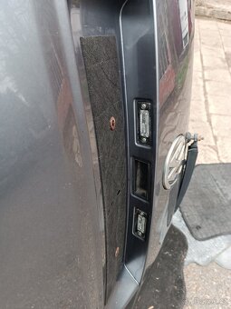 VW Touran -páté dveře, viko kufru - 14