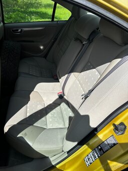 Volvo S60 2.4T 147kW, Manual, Klima, Nové v CZ, Nová STK - 14