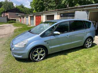Ford S-Max - 14
