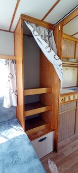 Karavan - 14
