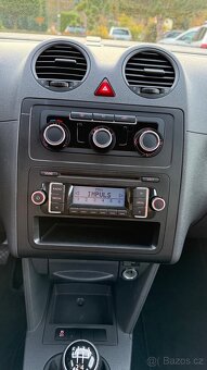 VW Caddy 1.2tsi 77kw 5míst - 14