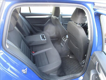 Škoda Octavia 2,0 TDI DSG,1.MAJITEL ČR - DPH - 14