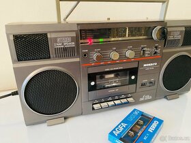 Radiomagnetofon Monaco RD 8104, rok 1988 - 14
