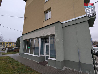 Pronájem obchod a služby, 52 m², Vsetín, ul. Záviše Kalandry - 14