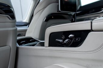 BMW Rad 7 740Ld xDrive A/T/ ODPOČET DPH/ - 14