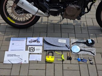 Husqvarna Vitpilen 401, servisní knížka, zrcátka - 14