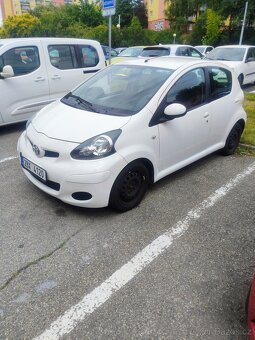 Toyota Aygo 2011 - 14
