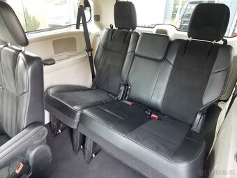 Chrysler (Lancia) Voyager 2,8 CRD, původ ČR, DVD, Platinum - 14