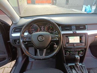 Superb 2.0 Tdi 103 kW DSG combi Elegance - 14