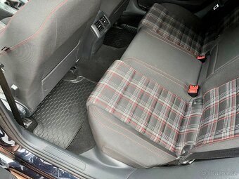 VW Golf GTI 7 2014  - manuál - 14