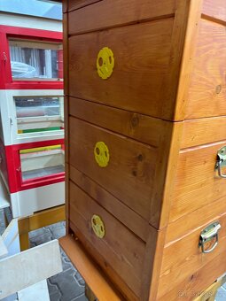 Vceli ul 3 okna - 14