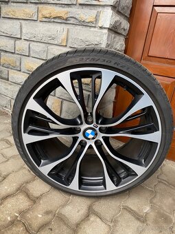 Originál BMW STYLE 599 + pneumatiky PIRELLI P ZERO E - 14