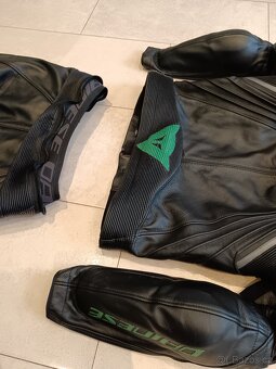 Dainese Avro D2 - Pánská kožená moto kombinéza - 14