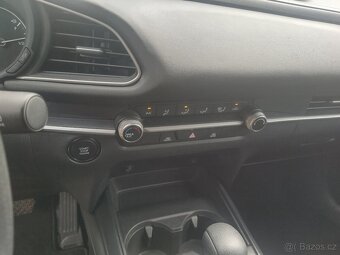 Prodám Mazda CX30 - 14