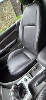 Ford Focus Cabrio 2.0i . Výměna možná - 14