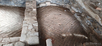 Zajímavé nemovitosti. - 14