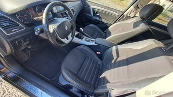 Renault Laguna 2.0 DCI 110 Limited NAVI CZ - 14
