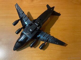 Plastové modely letadel - hračky - 14